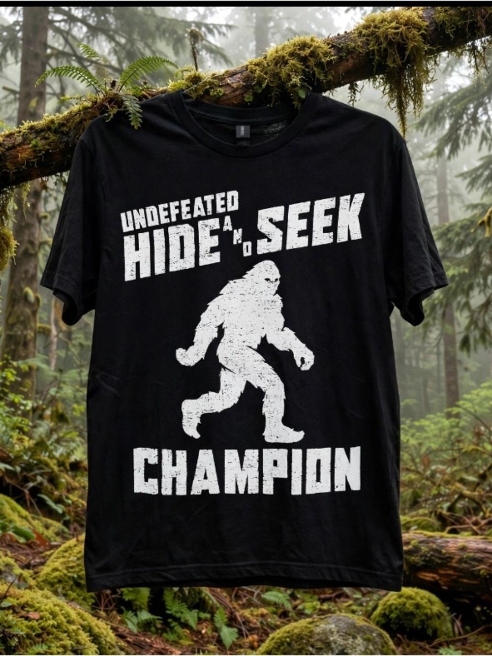 Sasquatch/Bigfoot Undefeated Hide & Seek Champion T-shirt Golden SoftStyle Sz M